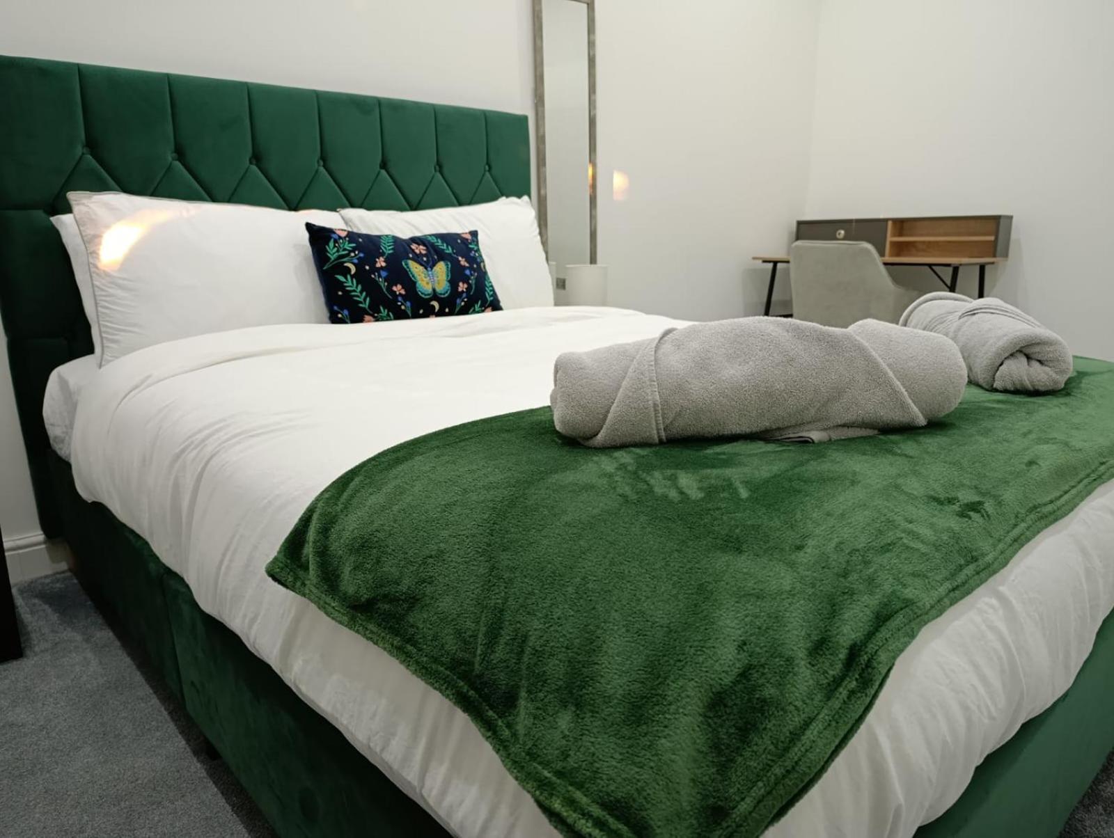 Spacious 3 Bed Flat Belvedere Dartford Extérieur photo